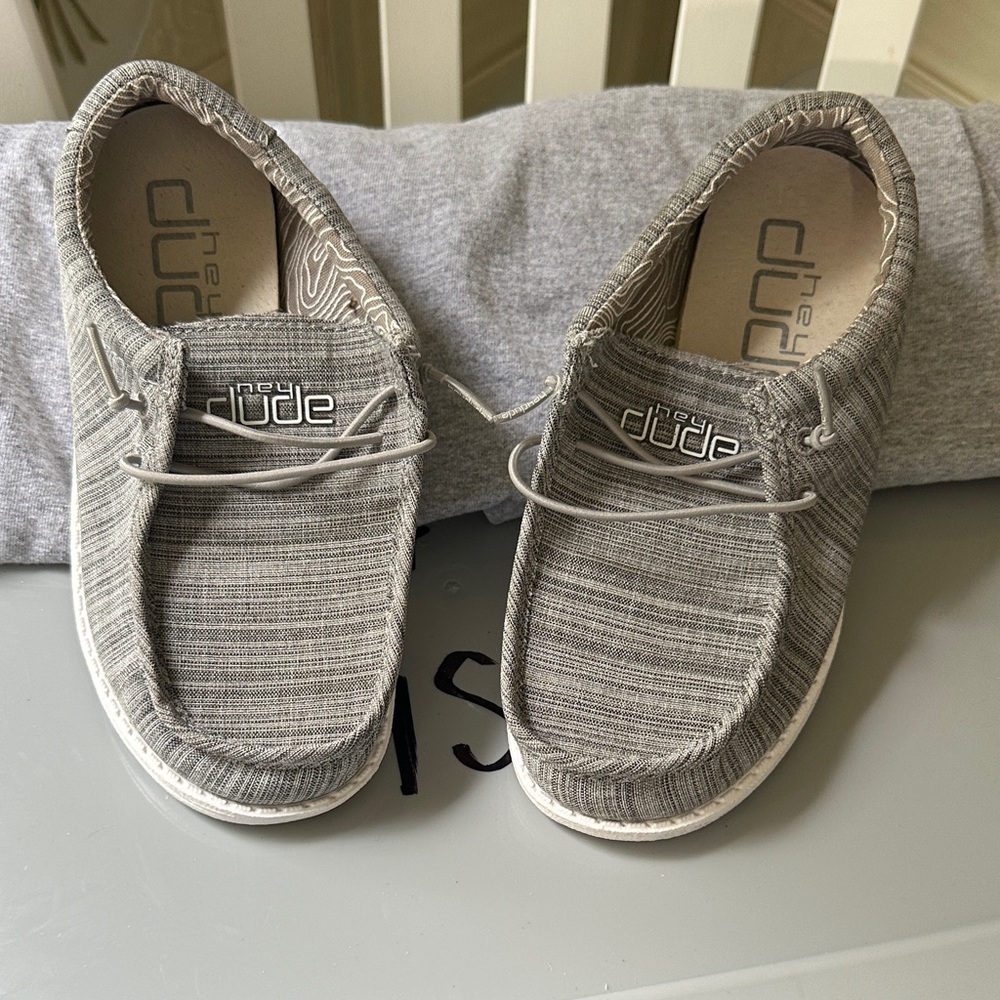 Hey Dude kids Textured Gray Loafers